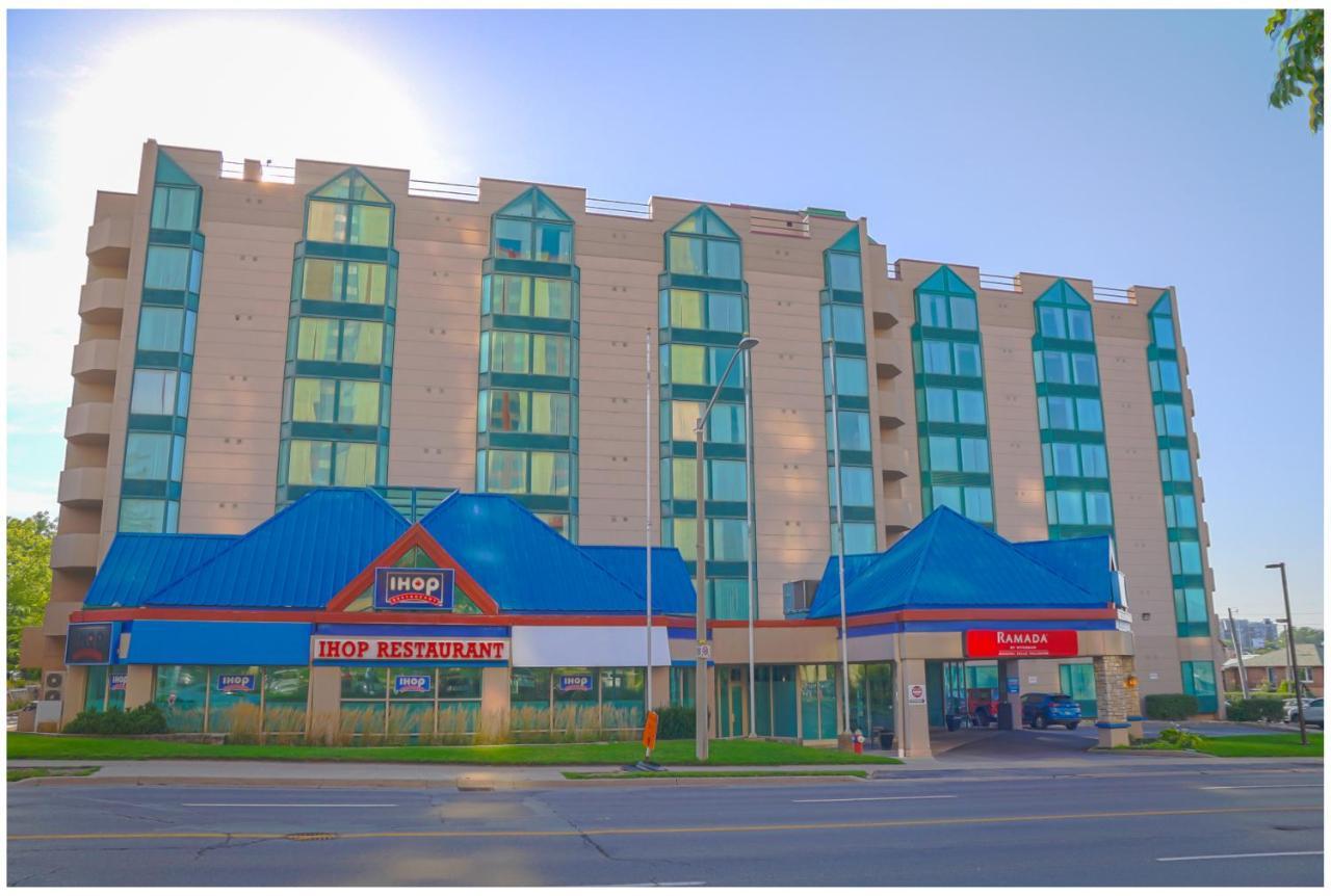 Ramada By Wyndham Falls/fallsview 3* Niagara Falls