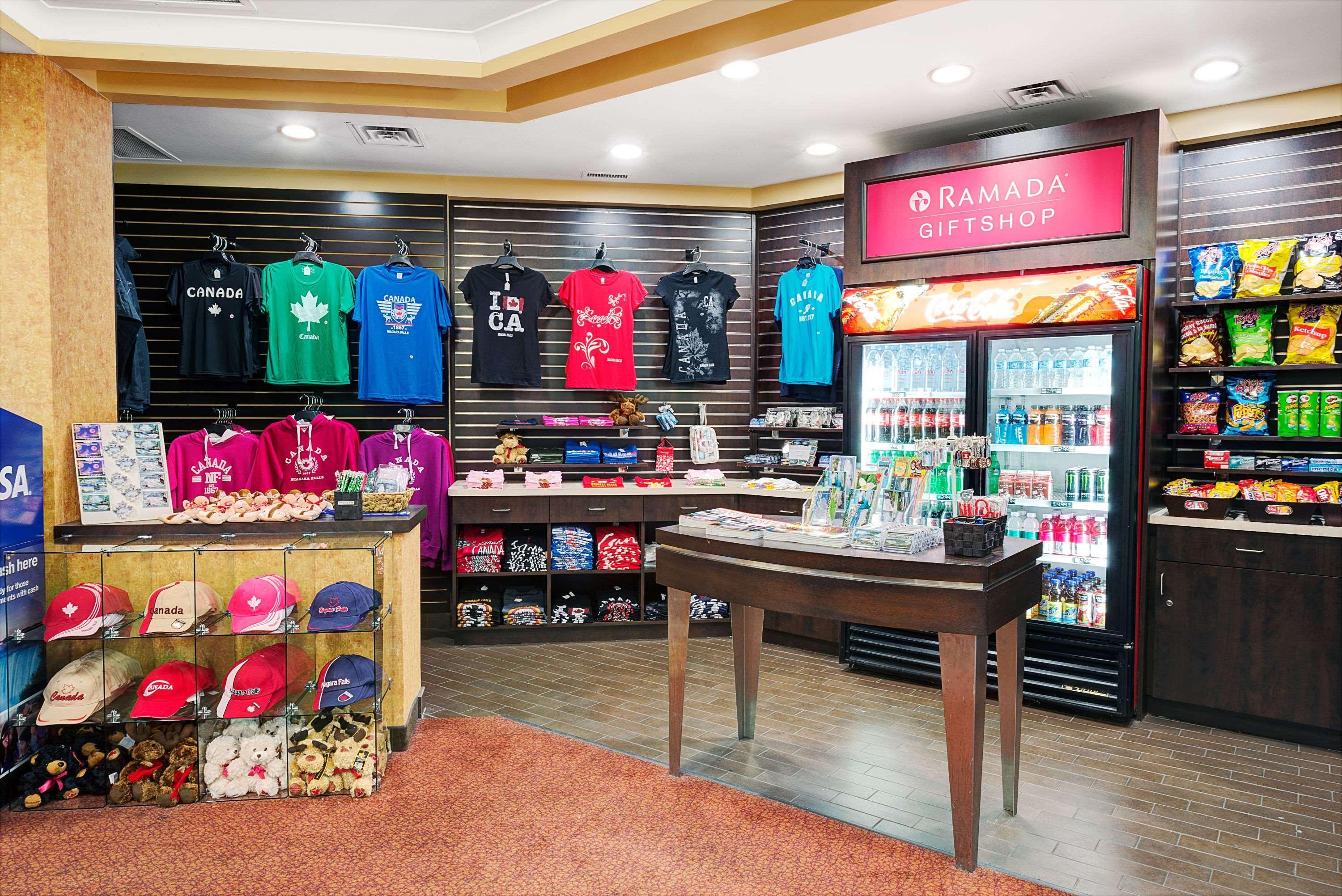 Ramada By Wyndham Falls/fallsview Niagara Falls