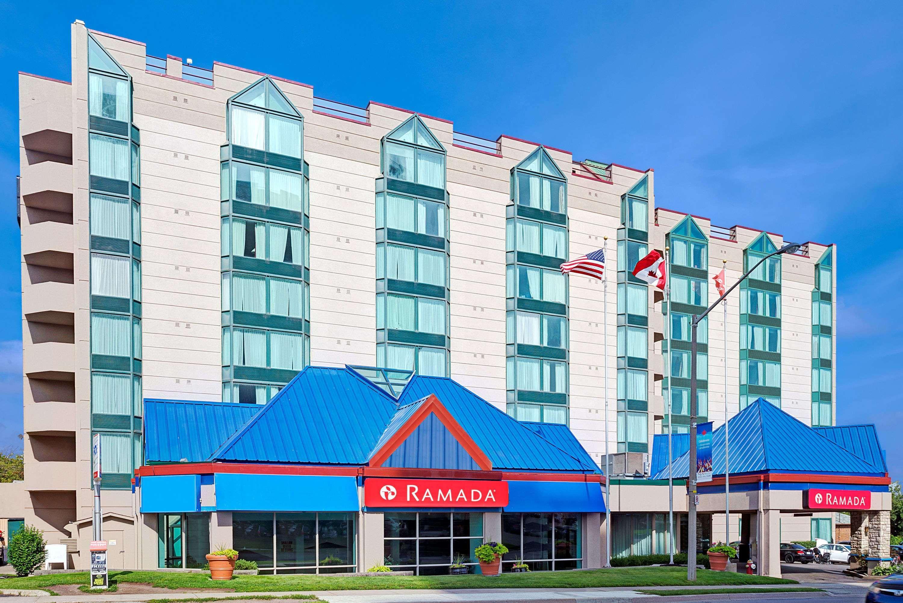 Ramada By Wyndham Falls/fallsview 3* Niagara Falls