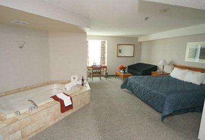 Ramada By Wyndham Falls/fallsview Hotel