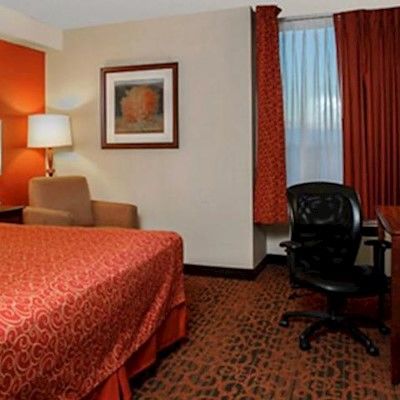 Ramada By Wyndham Falls/fallsview Hotel